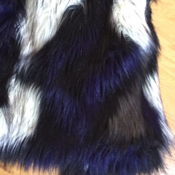 Fur vest super cool - Picture 10 of 15